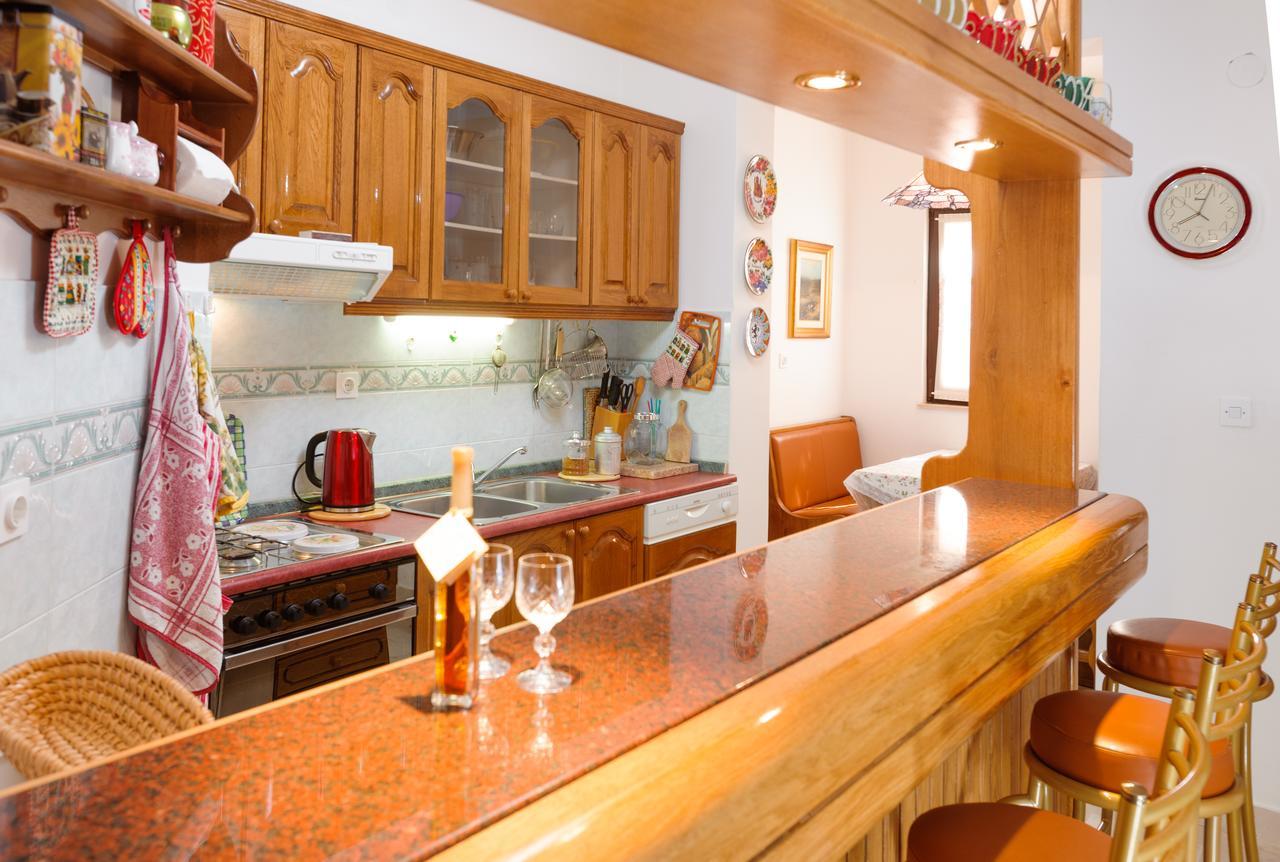 Villa Rosa Kastela Bagian luar foto