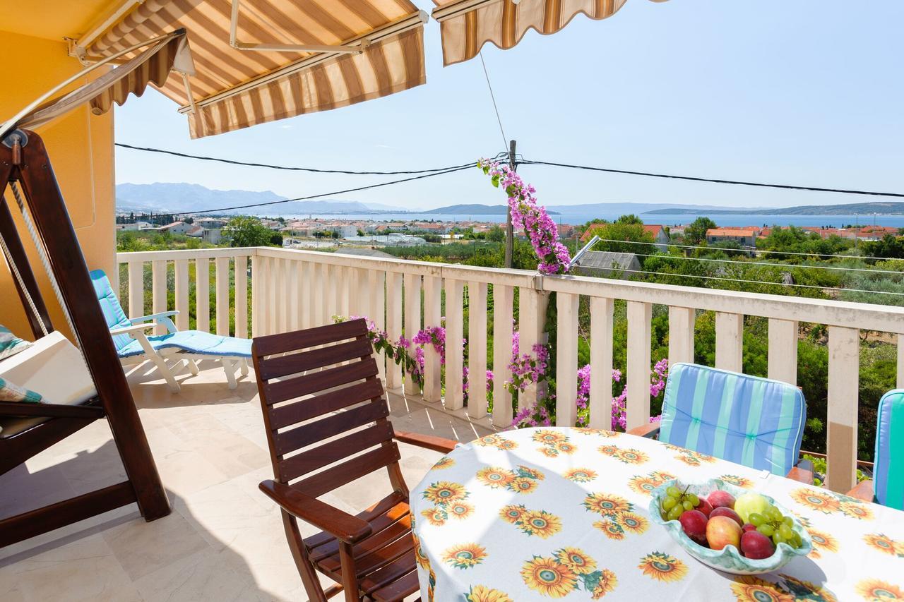 Villa Rosa Kastela Bagian luar foto